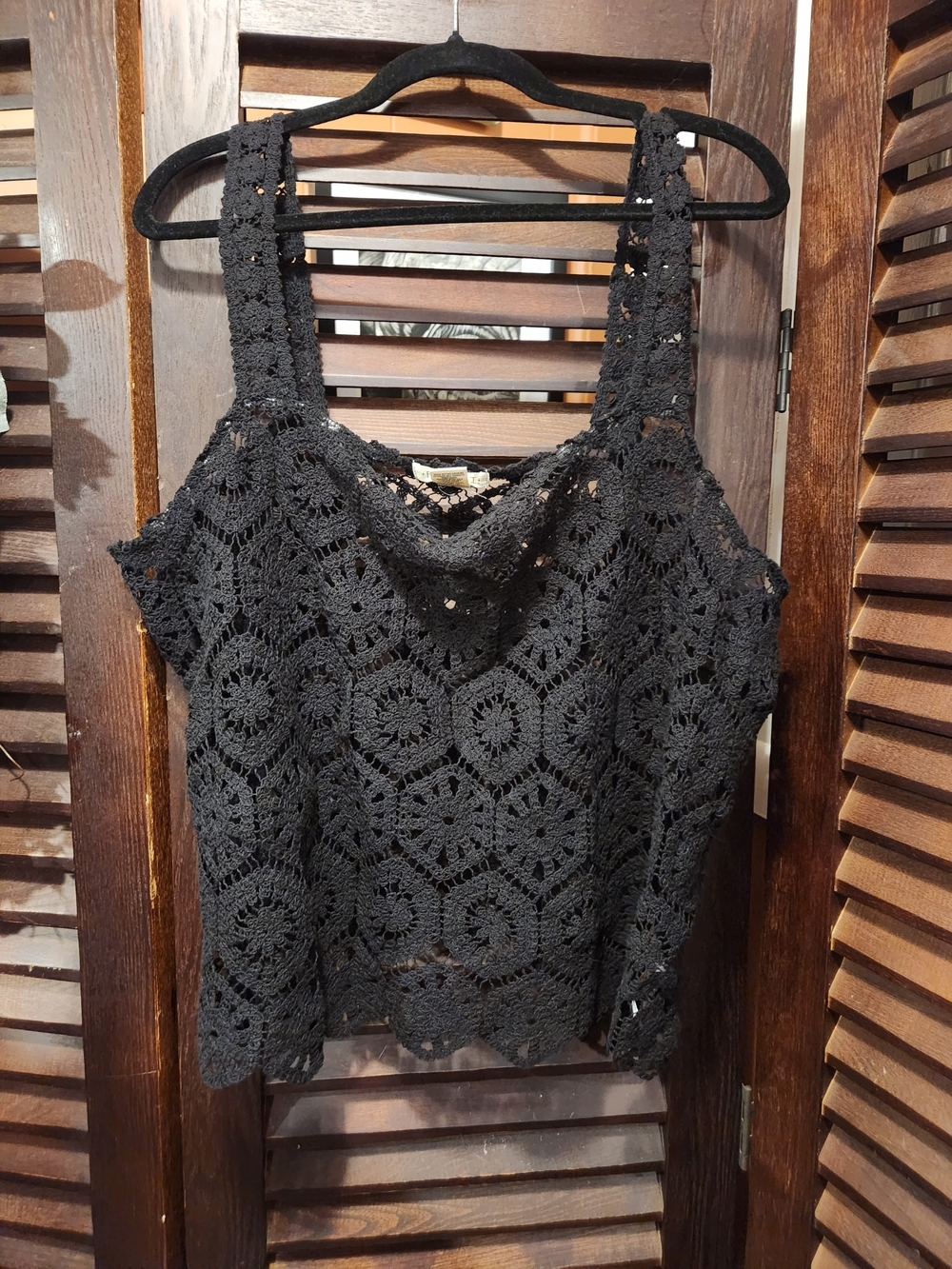 Black Crochet Lace Tank Top - Women's Sleeveless Knit Camisole